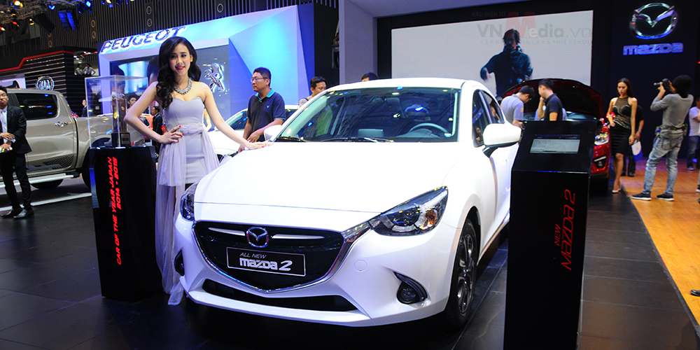 Mazda2 đột ngột giảm xuống 579 triệu