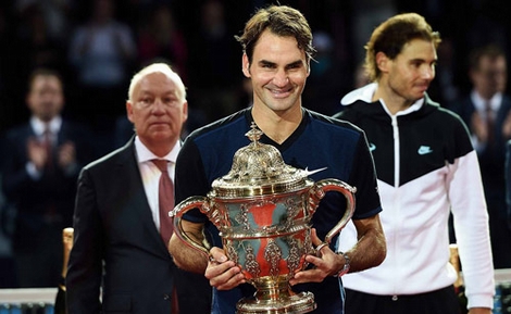 Federer giành chiến thắng thuyết phục trước Nadal