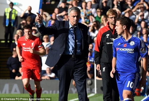 Được trả tới 50 triệu euro nhưng Chelsea vẫn không bán HLV Mourinho