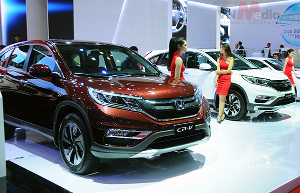 Honda CR-V màu đỏ mới ra mắt tại VMS 2015