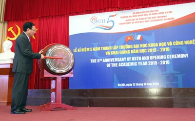 Đại học công lập quốc tế USTH chính thức khai giảng