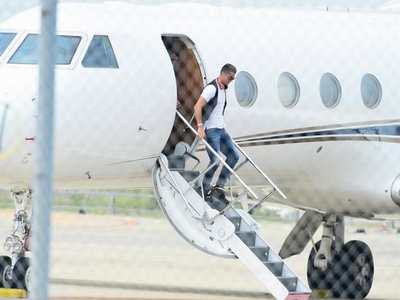 C.Ronaldo chi 19 triệu euro mua máy bay riêng!