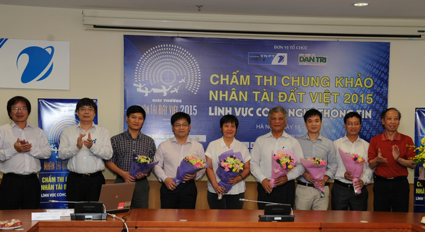 Nhân tài Đất Việt 2015: Ấn tượng tại hội đồng &quot;nóng nhất&quot; vòng chung khảo