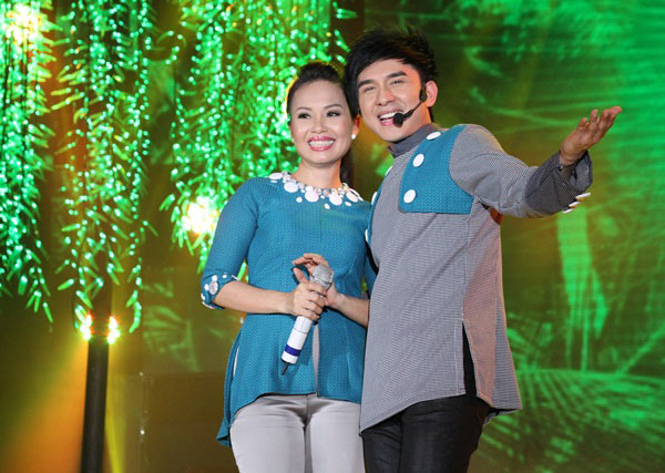Đan Trường - Cẩm Ly ngồi ghế nóng Thần tượng Bolero