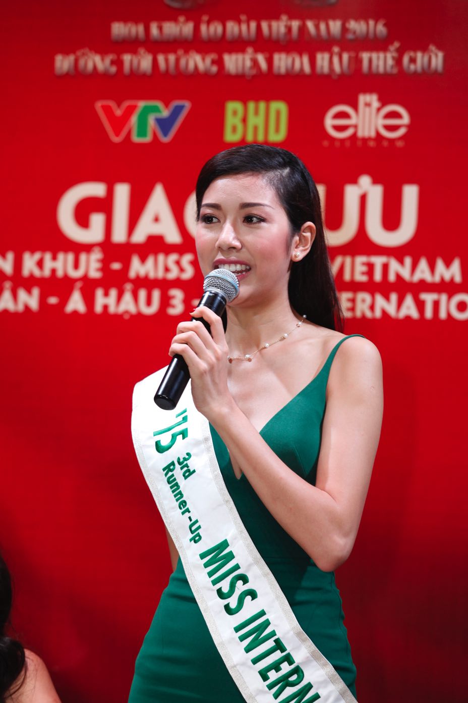 Á hậu Quốc tế Thúy Vân