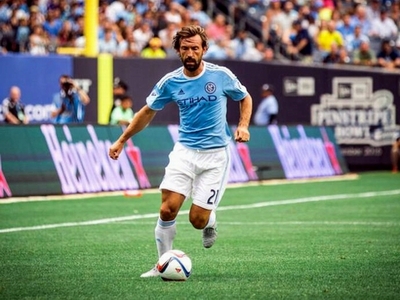 Andrea Pirlo chính thức khoác áo Man City