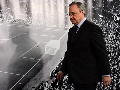 Chủ tịch Real Madrid tuyên bố không sa thải HLV Benitez!