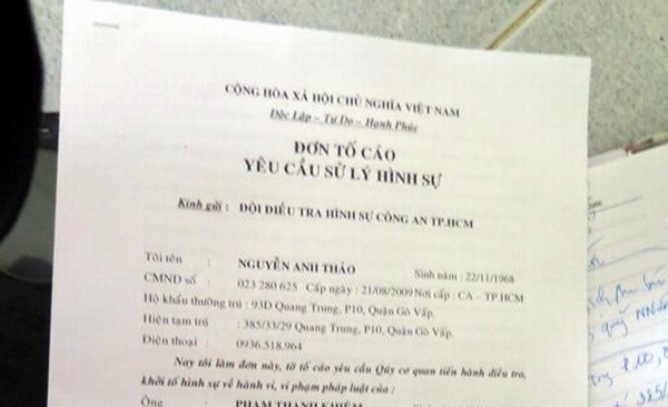 Đơn yêu cầu xử lý hình sự của gia đình bà Thảo liên quan đến việc gia đình bà bị tấn công suốt hơn hai năm qua.