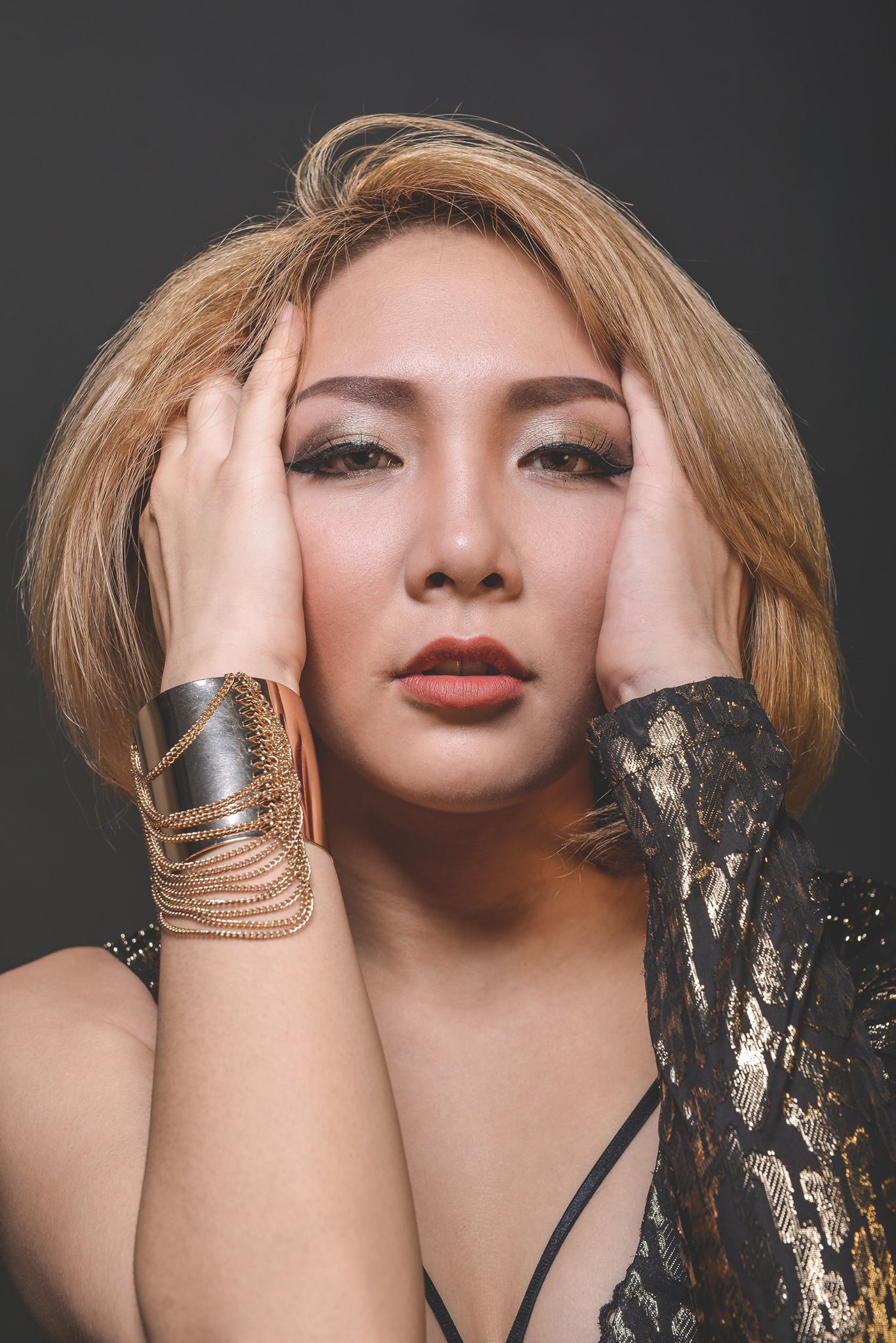 Thu Thủy