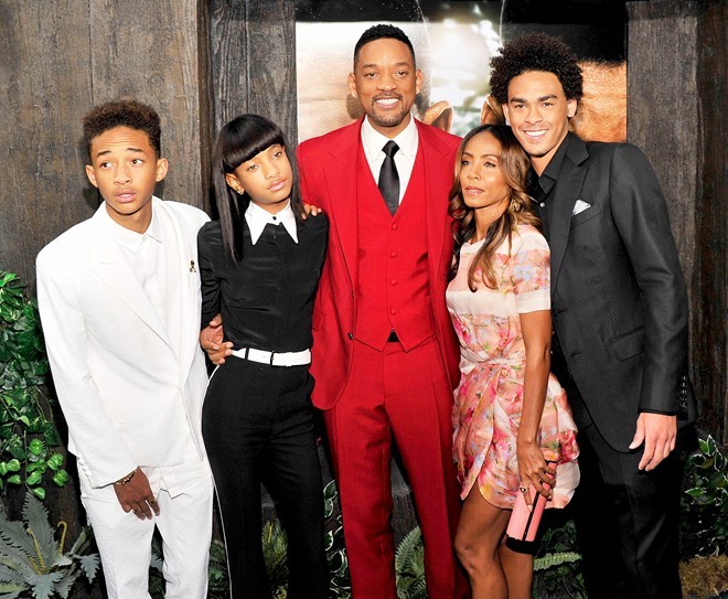 rong suốt 17 năm qua gia đình Will Smith và Jada Pinkett luôn được đánh giá là một trong những cặp đôi đẹp nhất Hollywood trước khi tin đồn tan vỡ được hé lộ