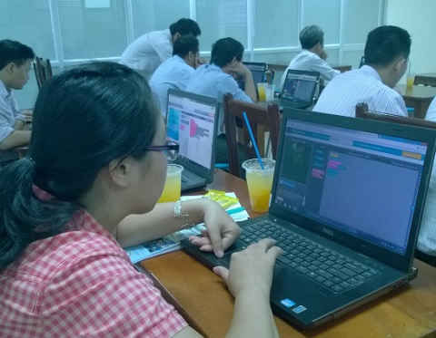 Phát động chiến dịch Giờ lập trình tại Việt Nam