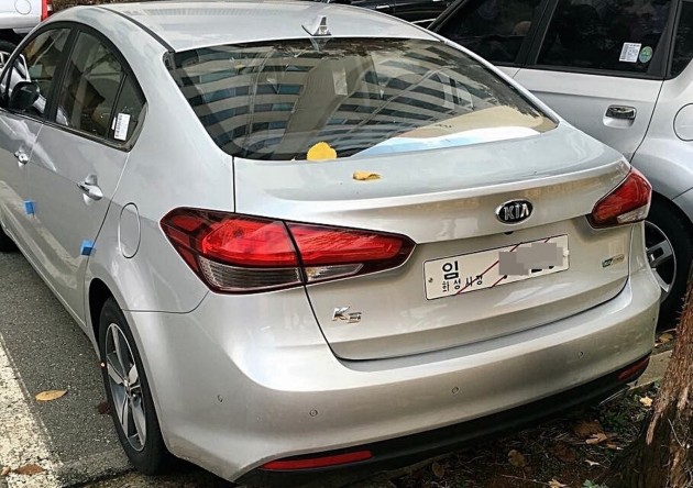 Cụm đèn hậu thiết kế mới