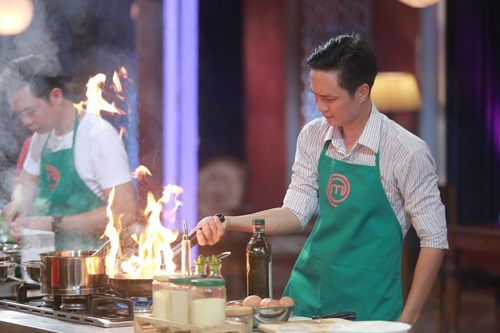 Thanh Cường thay Bích Hạnh làm đội trưởng trong thử thách đồng đội