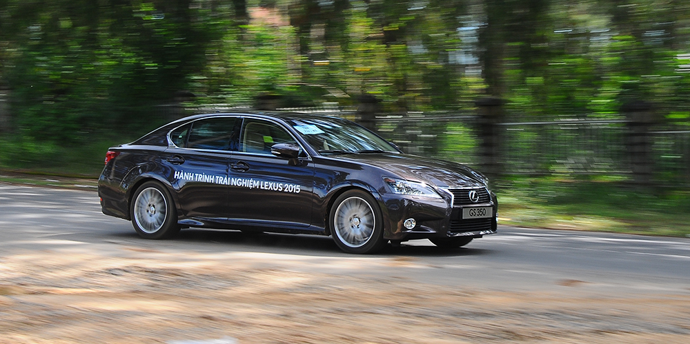 Lexus GS350 - xứng tầm sedan thể thao hạng sang