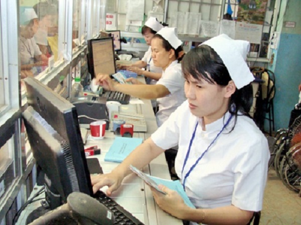 Từ năm 2016 sẽ triển khai ứng dụng eReport tại các cơ sở y tế trên toàn địa bàn Hà Nội. Ảnh minh họa.