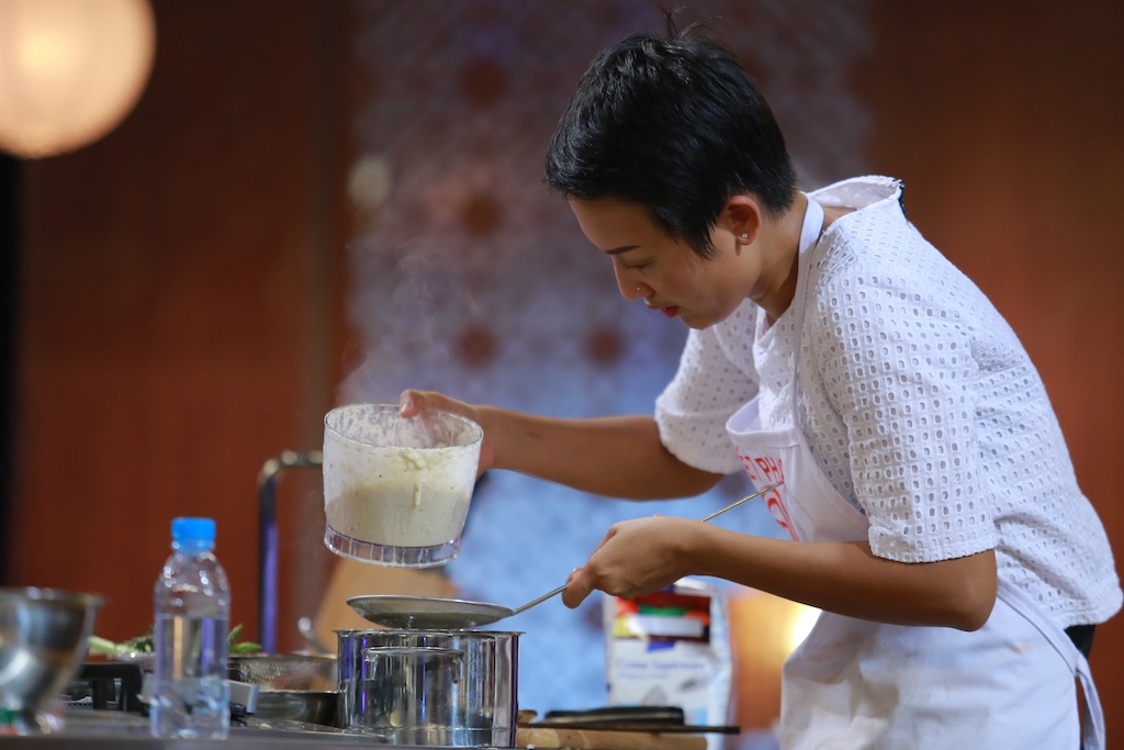 Thí sinh khó ưa nhất Master chef bất ngờ lọt Top 2