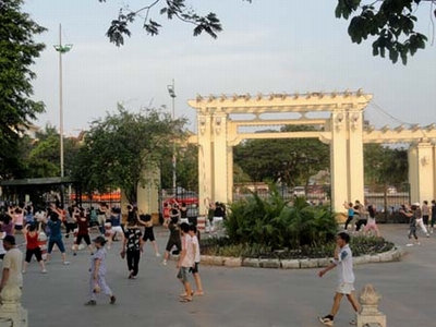 Hà Nội sắp chặt hạ, di chuyển 42 cây xanh thuộc Công viên Thống Nhất