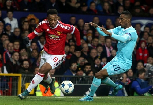 MU tự đẩy mình vào thế khó sau trận hòa trước PSV