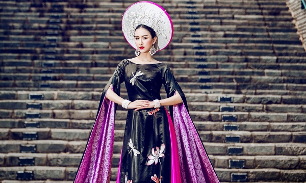 Hà Thu mang Quốc hoa vào Quốc phục tại Miss Intercontinental