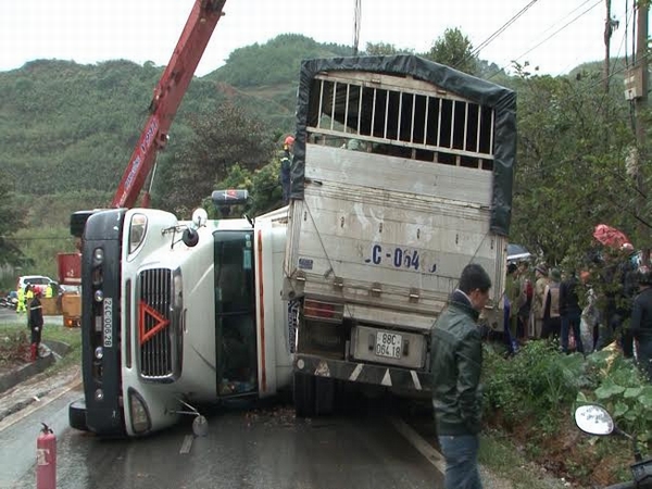 Hiện trường vụ tai nạn thương tâm.