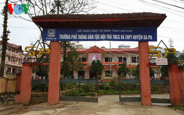 Tại các trường học của Sa Pa nơi không có băng giá xuất hiện, học sinh vẫn đi học bình thường