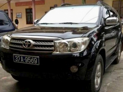 Dùng xe công 'làm luật', tài xế Sở Giao thông bị đuổi việc
