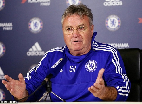 Ông Hiddink thừa nhận không nên tới Chelsea vào lúc này!