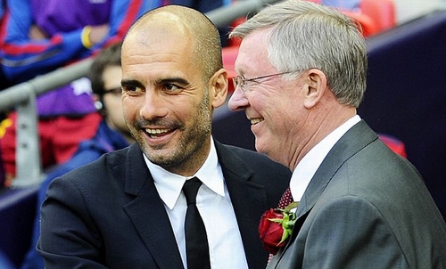 HLV Guardiola (trái) từ lâu đã ngưỡng mộ đội bóng của Sir Alex