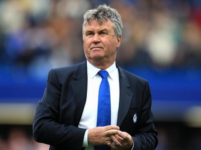 HLV Hiddink: &quot;Đừng mong Chelsea hồi sinh ngay lập tức&quot;
