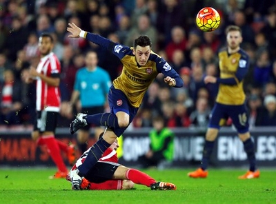 Vòng 19 Premier League: Cờ lại về tay Arsenal