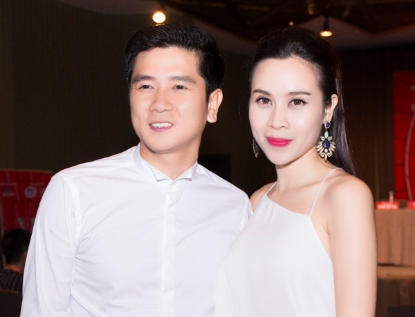 Vợ chồng Giang - Hồ cháy hết mình với khán giả Hà Nội