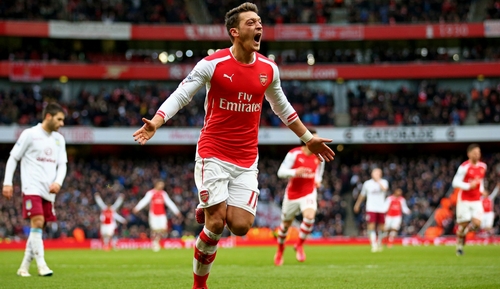 Ozil đang thăng hoa qua từng trận đấu