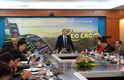 &quot;Hành trình rẻo cao&quot; hé lộ cuộc sống của dân tộc rất ít người tại Việt Nam