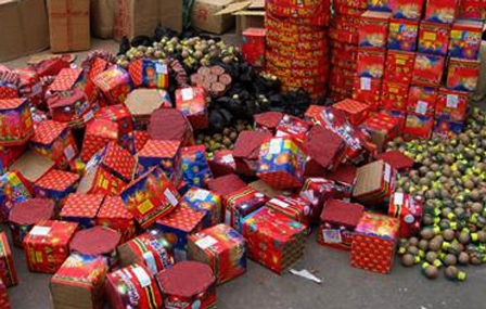 Phát hiện, bắt đối tượng vận chuyển 17 kg pháo hoa