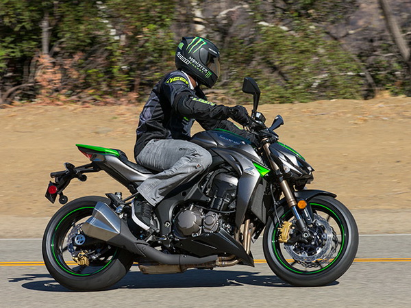 Kawasaki Z1000