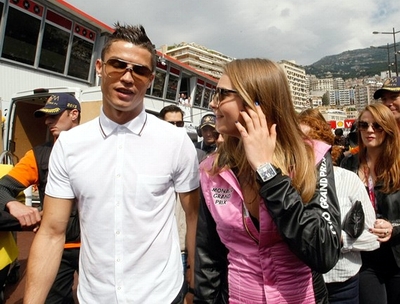 C.Ronaldo muốn sống như &quot;ông Hoàng&quot; sau giải nghệ