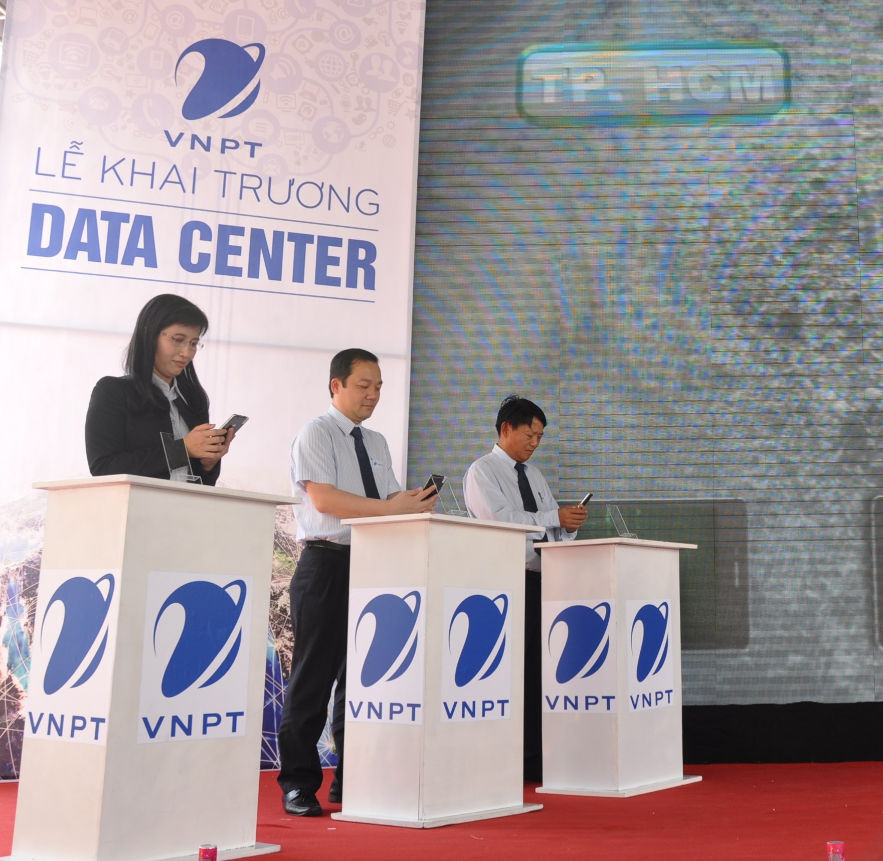 VNPT VinaPhone khai trương 2 Trung tâm dữ liệu hiện đại nhất