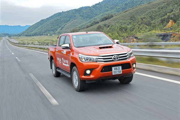 Toyota Hilux 2015