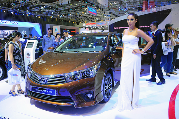 Toyota Corolla Altis
