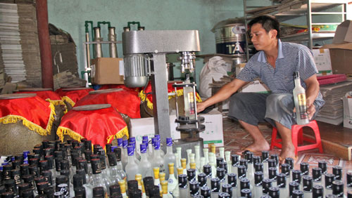Rượu &quot;quốc lủi&quot; đang thất thế