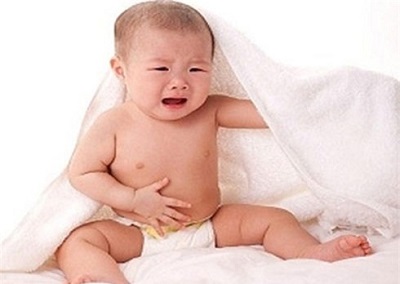 Làm gì khi trẻ mắc chứng són phân?