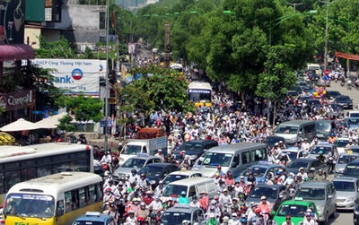 Ô tô được tăng tốc thêm 10km/h trong khu đông dân cư