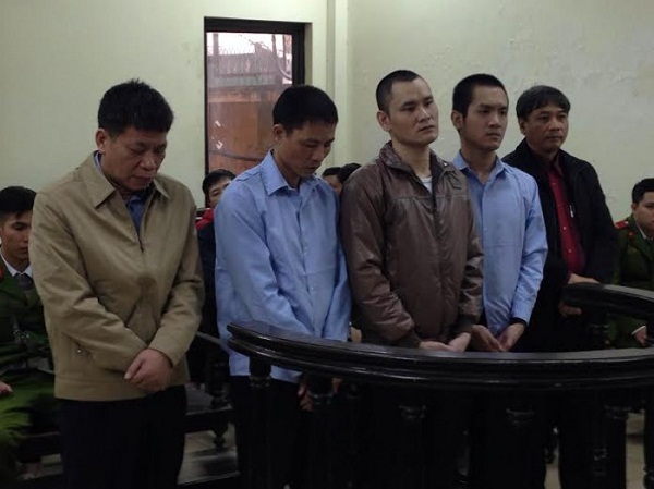 Cựu Phó Ban tổ chức quận Cầu Giấy nhận án 10 năm tù