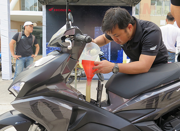Honda Air Blade 2016.JPG