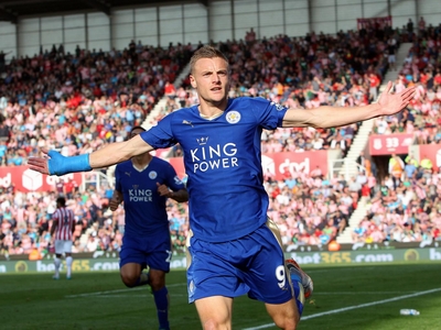 Sợ MU nhòm ngó, Leicester vội &quot;trói chân&quot; Vardy