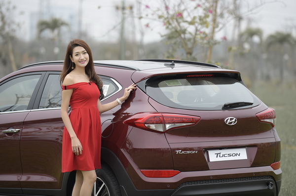 Hyundai Tucson_11_resize.jpg