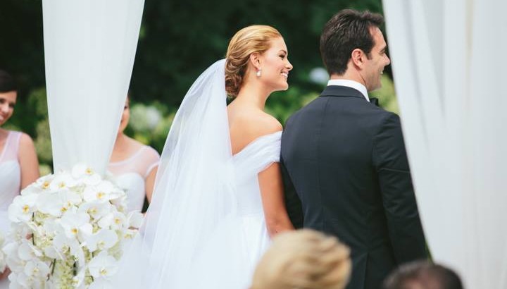 Hoa hậu &quot;ống nghiệm&quot; Rolene Strauss kết hôn