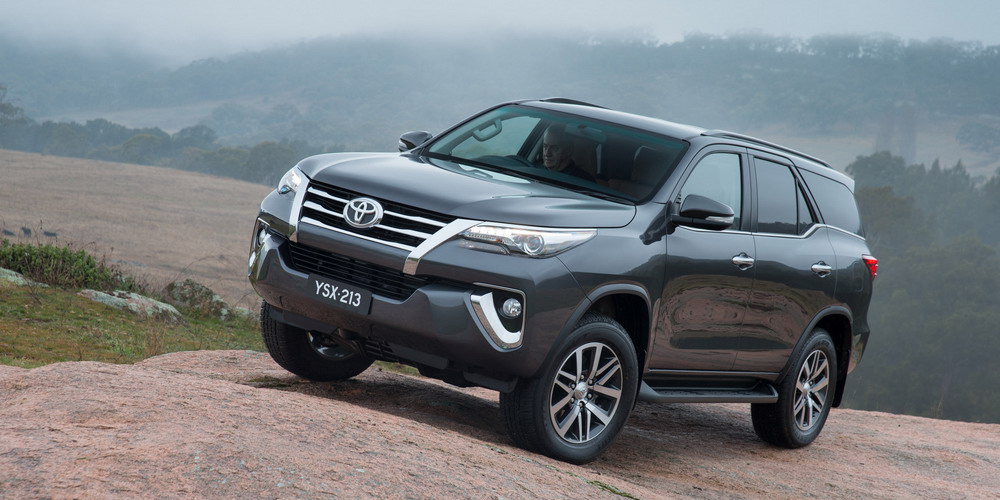 Innova, Fortuner 2016 đạt an toàn 5 sao