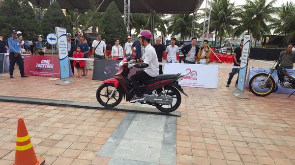 Honda_1_resize.jpg