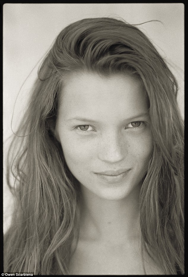 Những bức ảnh chưa từng thấy của Kate Moss